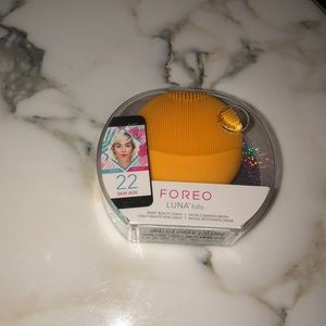 NEW Luna Foreo Fofo Sunflower Yellow 💛